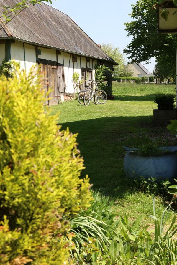 Gite Le Clos De La Bertiniere Bosgouet Exterior photo